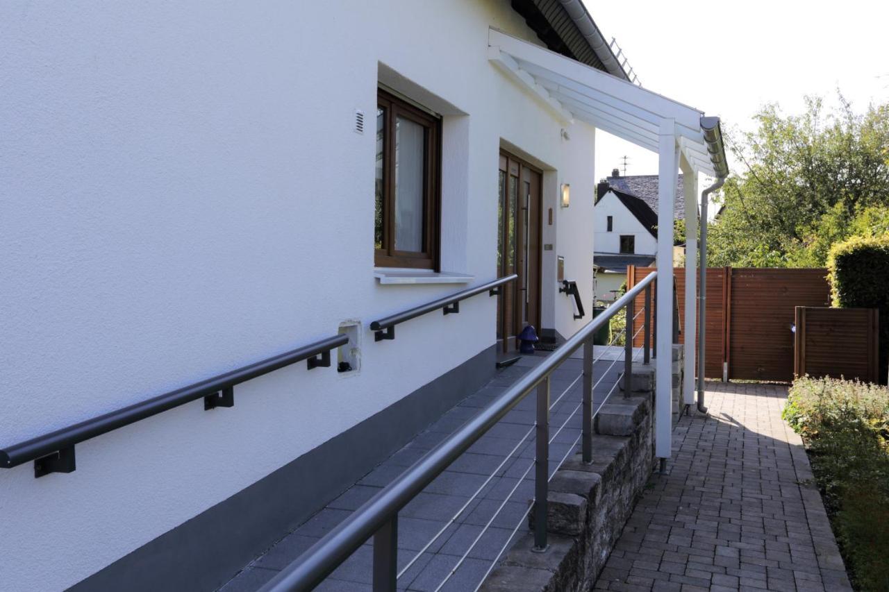 Ferienhaus Daeschinger Der Goldene Mond Mastershausen Exteriör bild
